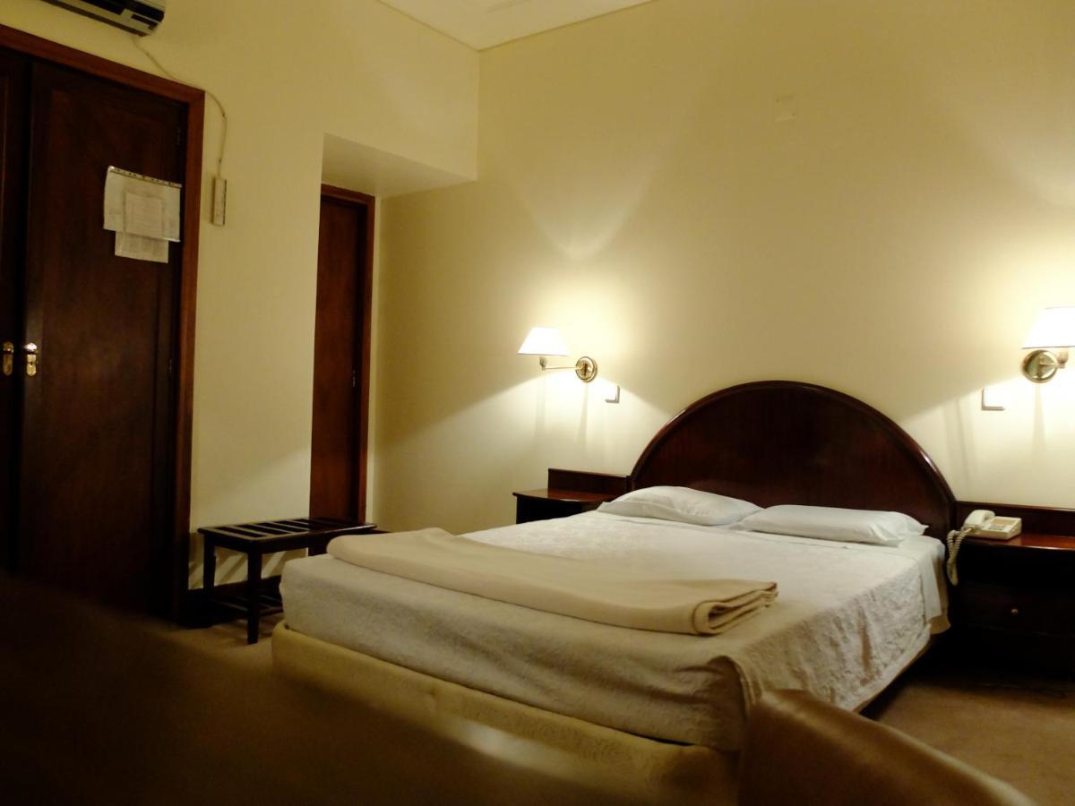 Hotel Braganca Коимбра Екстериор снимка