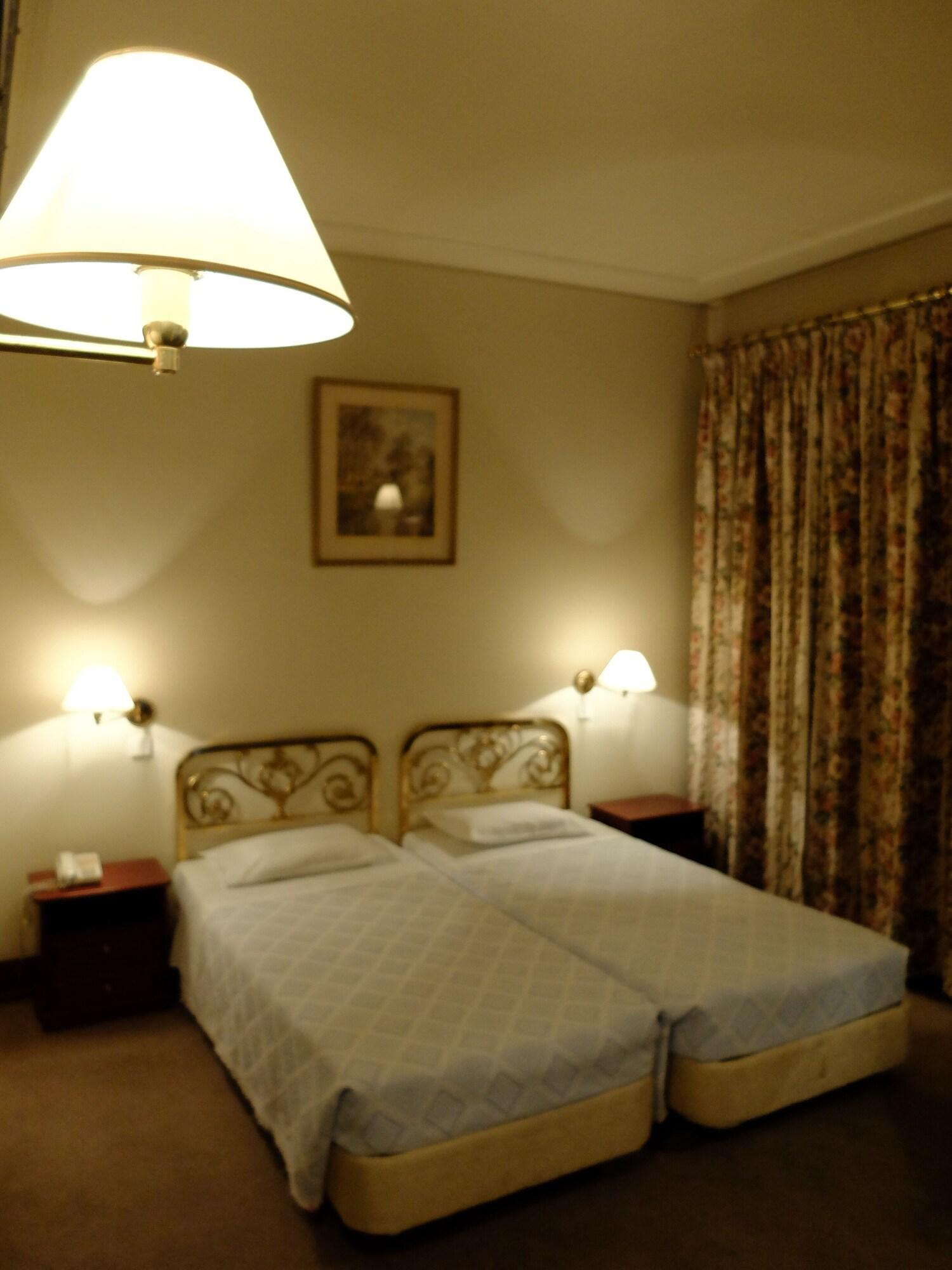 Hotel Braganca Коимбра Екстериор снимка