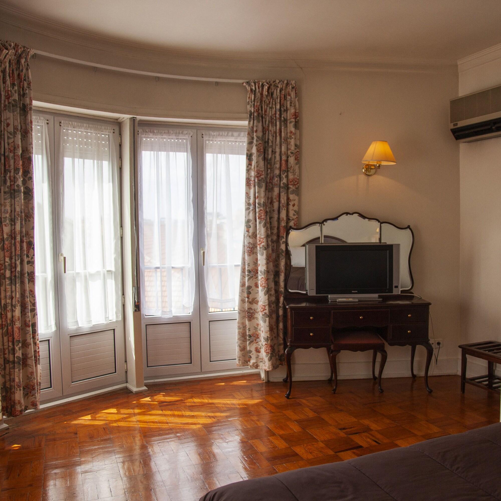 Hotel Braganca Коимбра Екстериор снимка