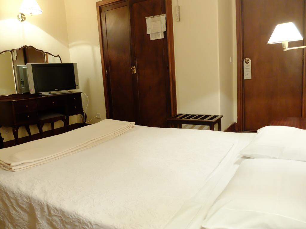Hotel Braganca Коимбра Екстериор снимка